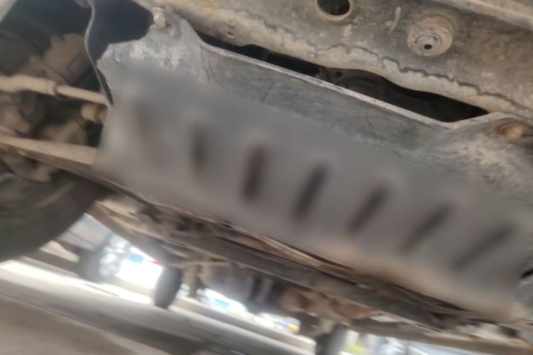 Used Wuling Rongguang V 2015 1.2L Practical Model Chassis Front