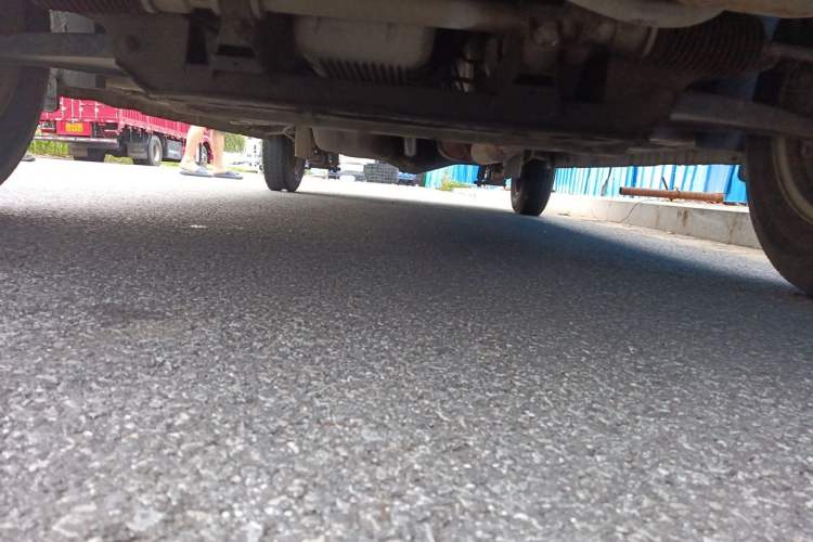Used Wuling Rongguang V 2015 1.5L Base Version Chassis Front