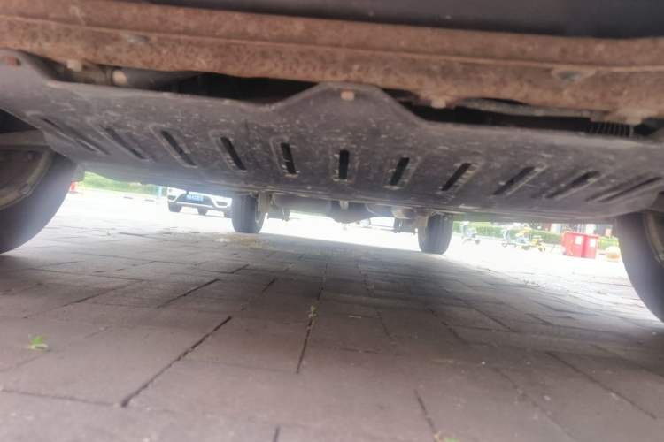 Used Wuling Rongguang V 2015 1.5L Standard Version Chassis Front