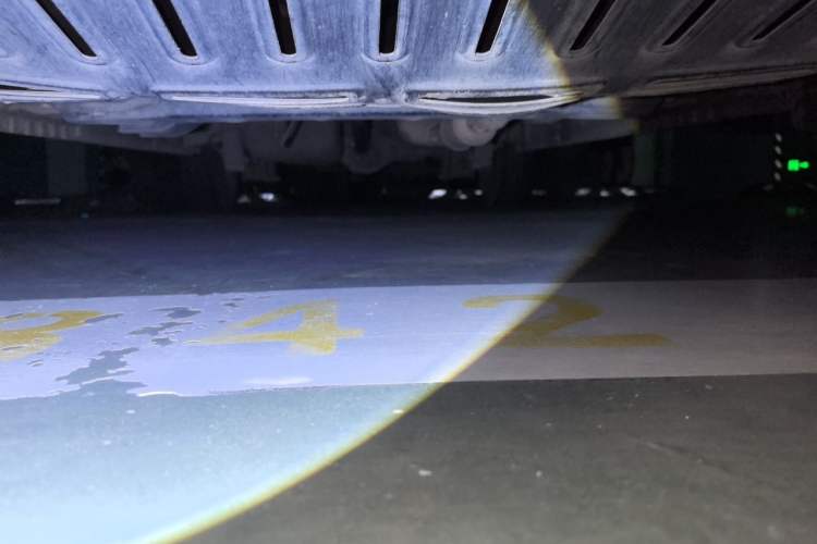 Used Wuling Rongguang V 2015 1.2L Practical Model Chassis Front