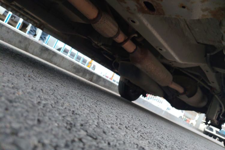 Used Wuling Rongguang V 2015 1.5L Base Version Chassis Front Left