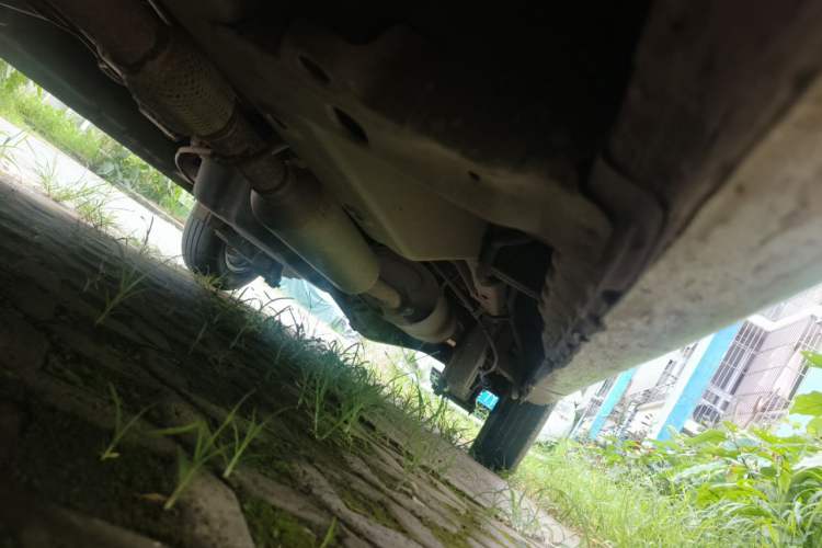 Used Wuling Rongguang V 2015 1.5L Base Version Chassis Front Left
