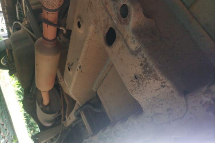 Used Wuling Rongguang V 2015 1.5L Standard Version Chassis Front Left