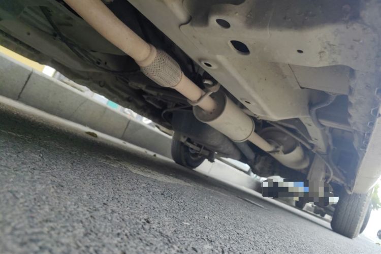 Used Wuling Rongguang V 2015 1.2L Base Version Chassis Front Left
