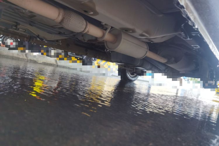 Used Wuling Rongguang V 2015 1.2L Standard Version Chassis Front Left