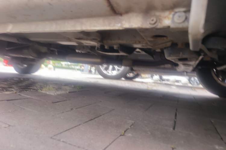 Used Wuling Rongguang V 2015 1.5L Standard Version Chassis Front Right