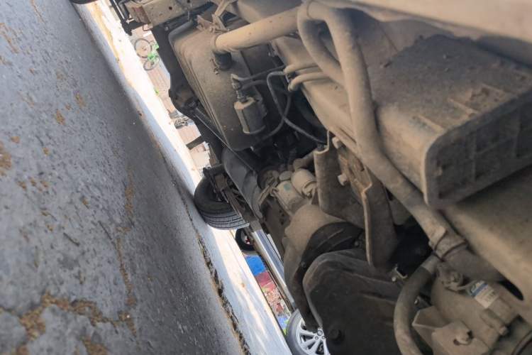 Used Wuling Rongguang V 2015 1.2L Base Version Chassis Front Right