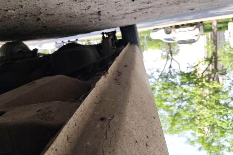 Used Wuling Rongguang V 2015 1.5L Base Version Chassis Front Right