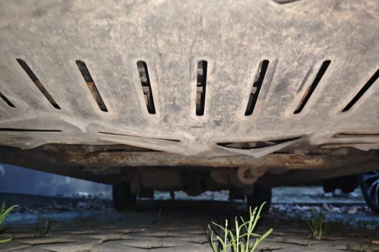 Used Wuling Rongguang V 2015 1.2L Base Version Chassis Front
