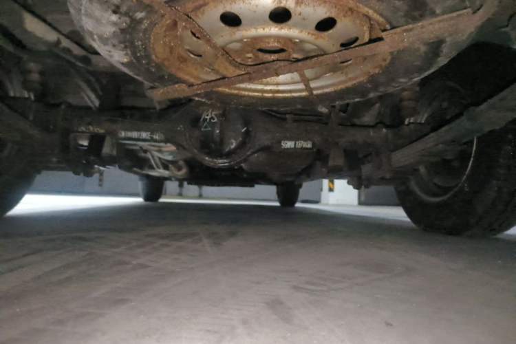 Used Wuling Rongguang V 2015 1.2L Practical Model Chassis Rear