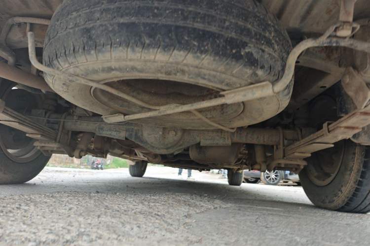 Used Wuling Rongguang V 2015 1.2L Standard Version Chassis Rear