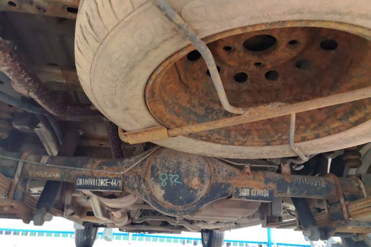 Used Wuling Rongguang V 2015 1.2L Base Version Chassis Rear