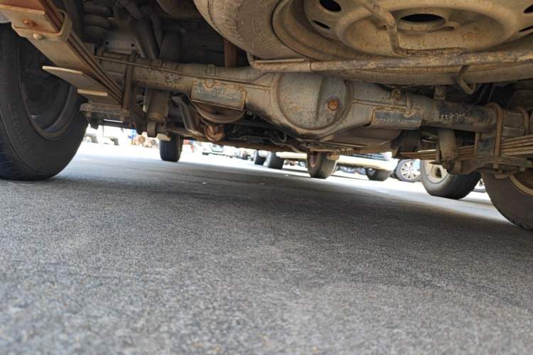 Used Wuling Rongguang V 2015 1.2L Standard Version Chassis Rear