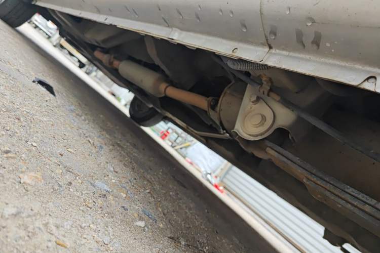 Used Wuling Rongguang V  Chassis Rear Left