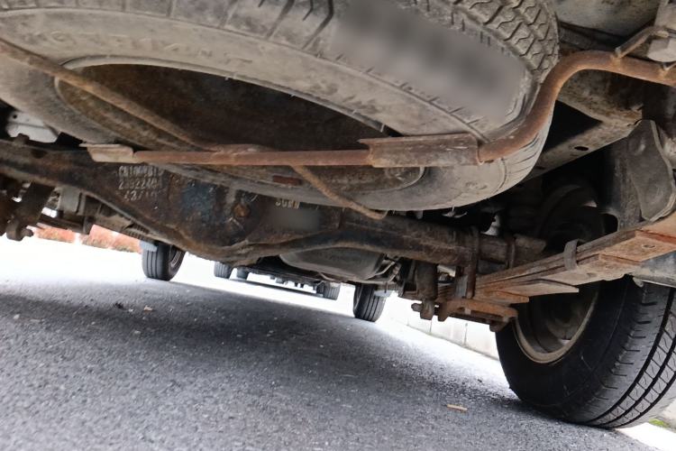 Used Wuling Rongguang V 2015 1.5L Standard Version Chassis Rear