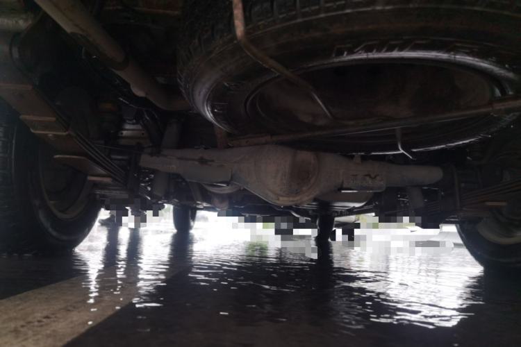 Used Wuling Rongguang V 2015 1.2L Standard Version Chassis Rear