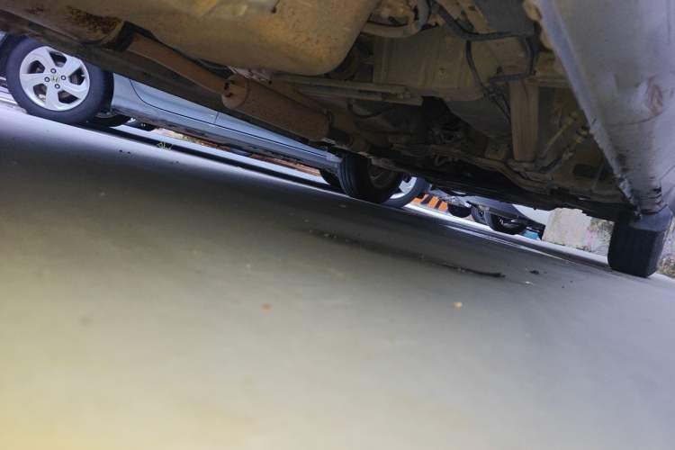 Used Wuling Rongguang V 2015 1.5L Standard Version Chassis Rear Right