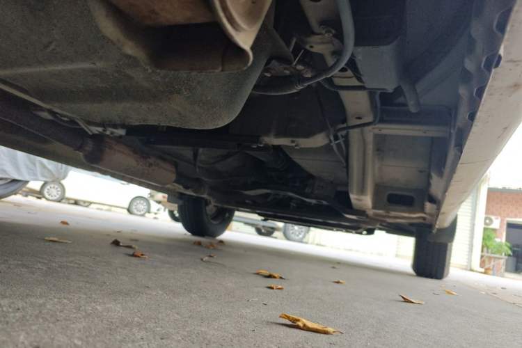 Used Wuling Rongguang V 2015 1.5L Practical Version Chassis Rear Right