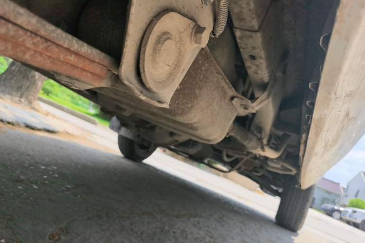 Used Wuling Rongguang V 2015 1.2L Base Version Chassis Rear Right