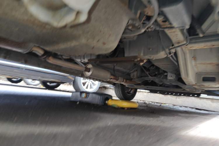 Used Wuling Rongguang V  Chassis Rear Right