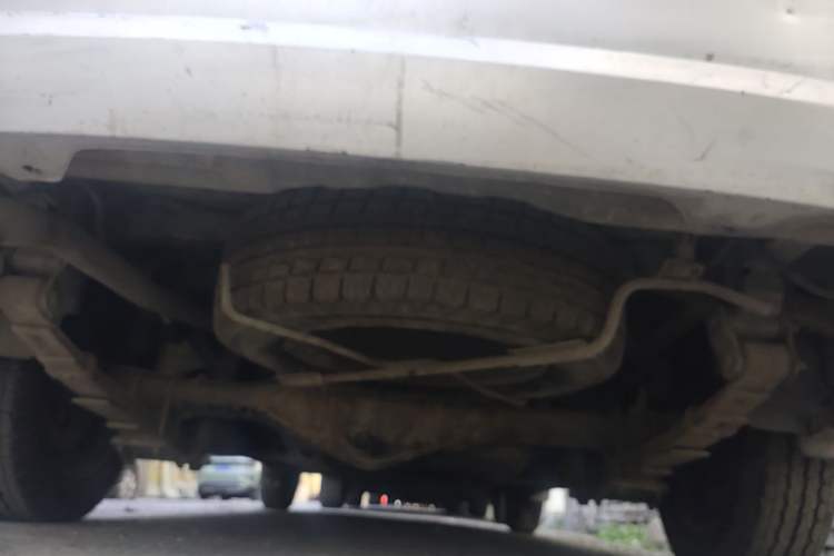 Used Wuling Rongguang V 2015 1.5L Base Version Chassis Rear