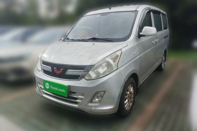 Used Wuling Rongguang V 2015 1.5L Standard Version