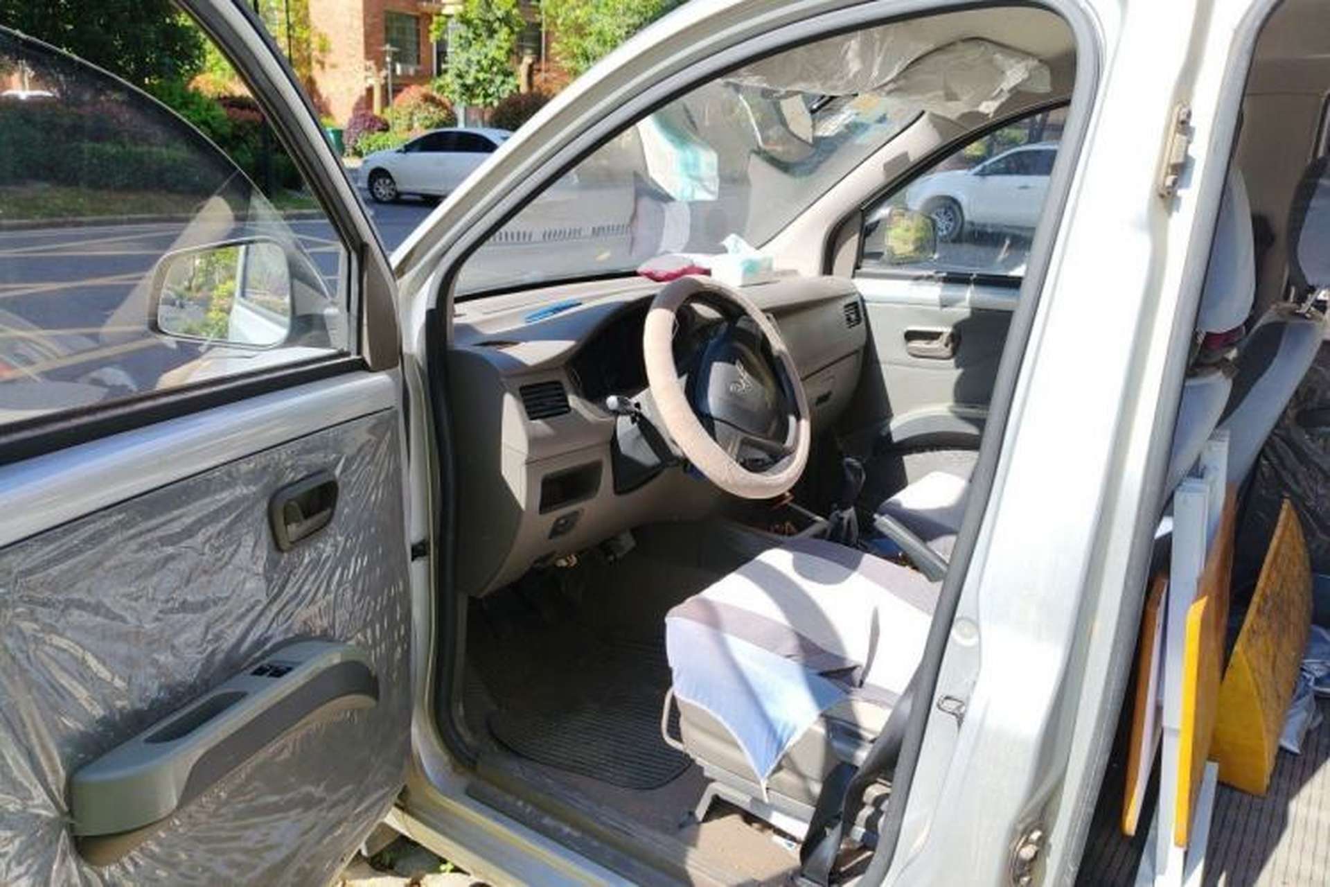 Used Wuling Rongguang V 2015 1.2L Practical Model Driver Seat