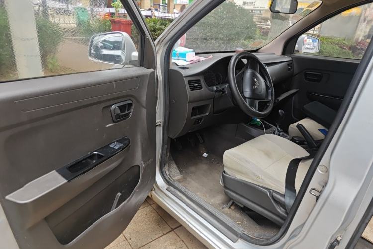 Used Wuling Rongguang V 2015 1.2L Base Version Driver Seat