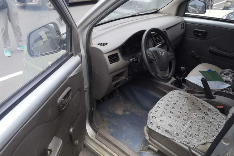Used Wuling Rongguang V 2015 1.2L Practical Model Driver Seat