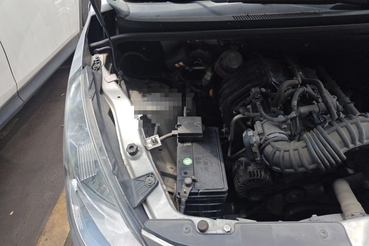 Used Wuling Rongguang V  Engine Bay Right