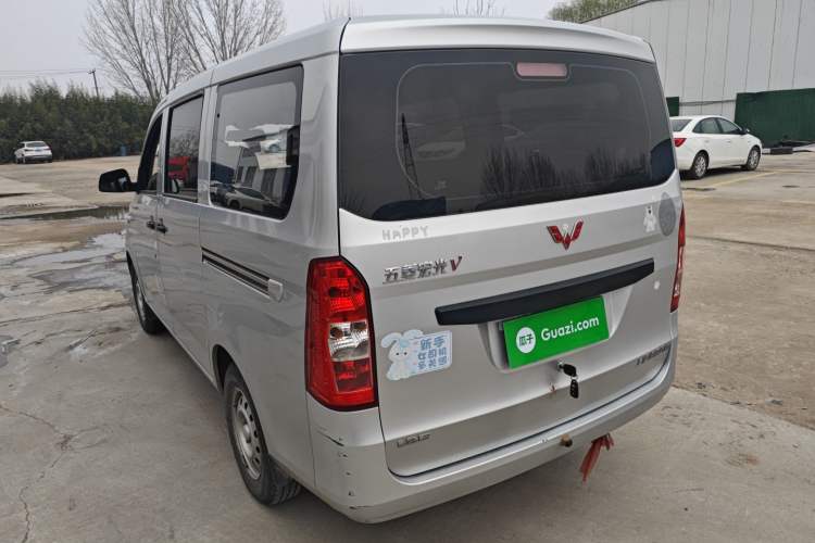 Used Wuling Rongguang V 2015 1.2L Practical Model Exterior 2