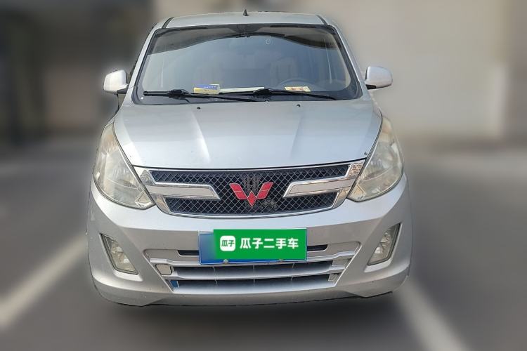 Used Wuling Rongguang V 2015 1.2L Standard Version Front