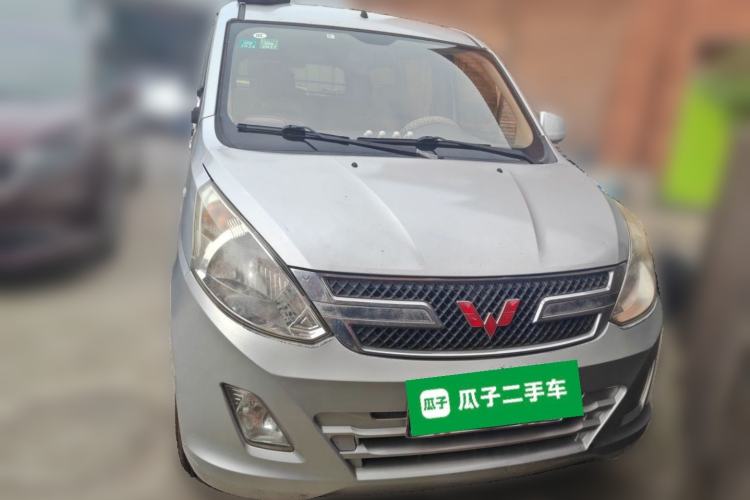 Used Wuling Rongguang V 2015 1.5L Base Version Front