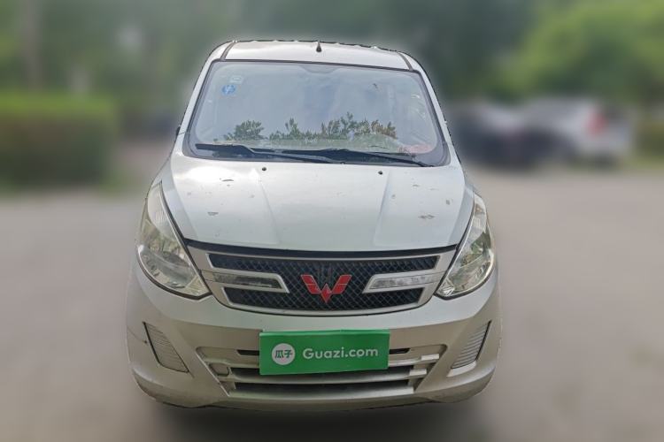 Used Wuling Rongguang V 2015 1.2L Practical Model Front