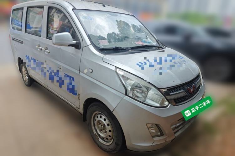 Used Wuling Rongguang V 2015 1.2L Base Version Front Right 45 Deg