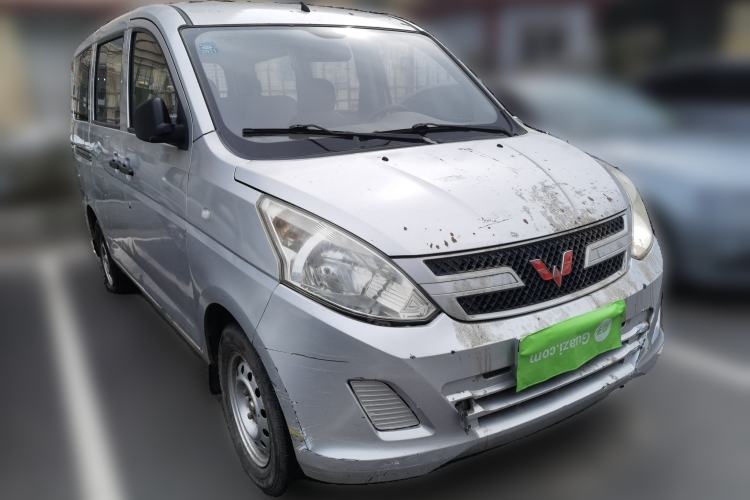 Used Wuling Rongguang V 2015 1.2L Practical Model Front Right 45 Deg