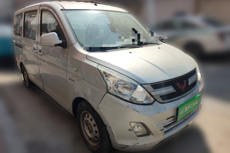 Used Wuling Rongguang V 2015 1.5L Base Version Front Right 45 Deg