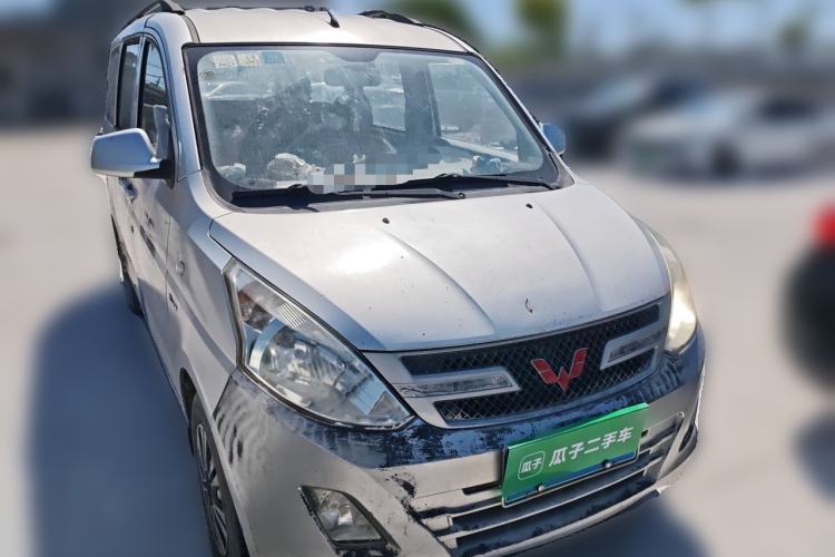 Used Wuling Rongguang V 2015 1.5L Base Version Front Right 45 Deg