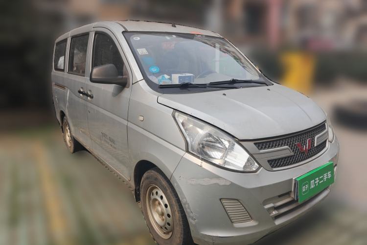 Used Wuling Rongguang V 2015 1.2L Practical Model Front Right 45 Deg