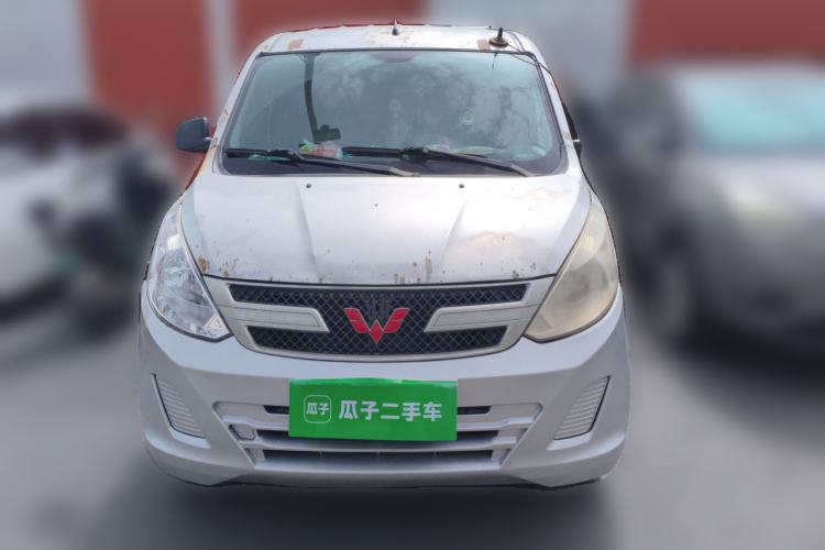 Used Wuling Rongguang V 2015 1.5L Base Version Front