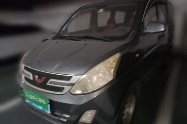 Wuling Rongguang V 2015 1.5L Base Version с пробегом