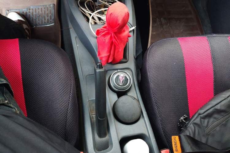 Used Wuling Rongguang V 2015 1.5L Base Version Gear Lever