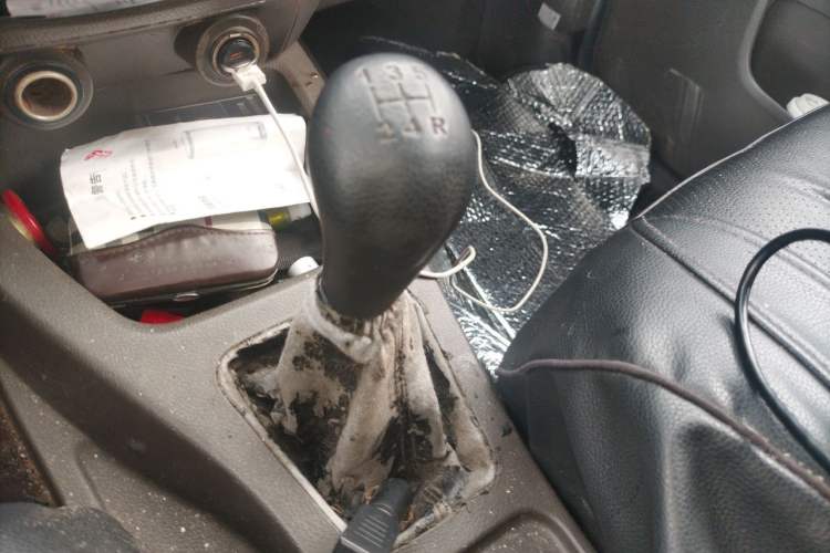Used Wuling Rongguang V 2015 1.5L Standard Version Gear Lever