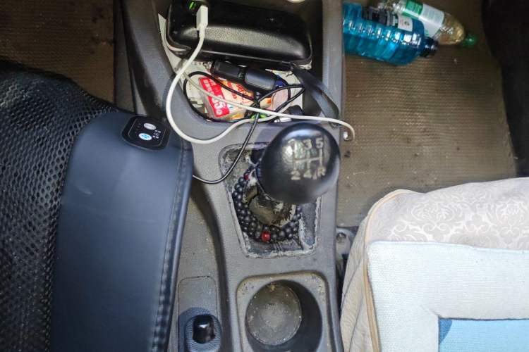 Used Wuling Rongguang V 2015 1.5L Standard Version Gear Lever