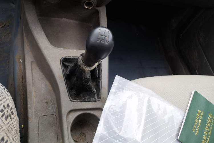 Used Wuling Rongguang V 2015 1.2L Practical Model Gear Lever