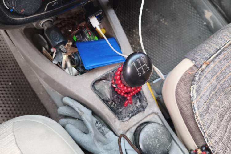 Used Wuling Rongguang V 2015 1.5L Base Version Gear Lever