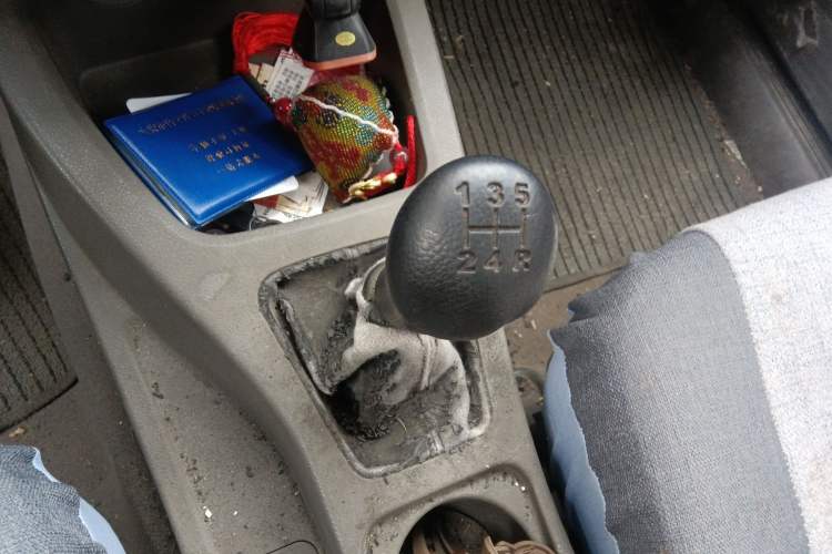 Used Wuling Rongguang V 2015 1.2L Practical Model Gear Lever