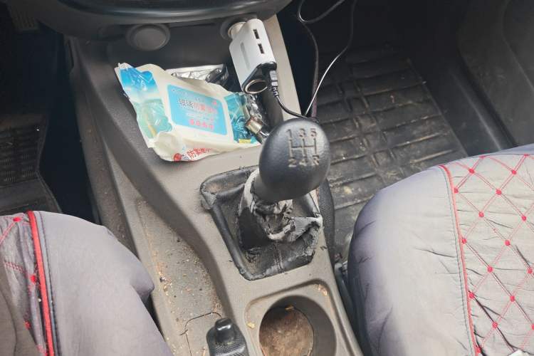 Used Wuling Rongguang V 2015 1.2L Practical Model Gear Lever