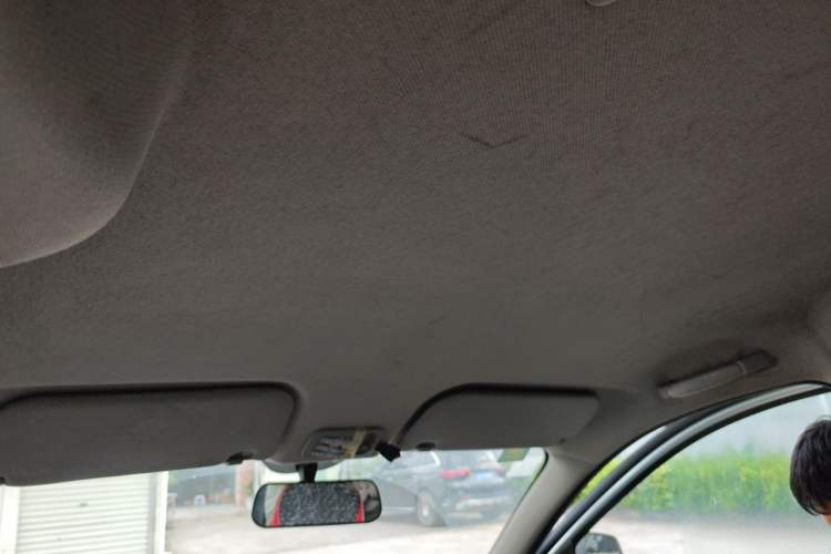 Used Wuling Rongguang V 2015 1.5L Practical Version Headliner
