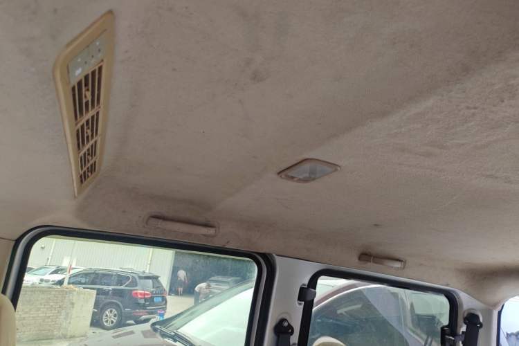 Used Wuling Rongguang V 2015 1.5L Base Version Headliner